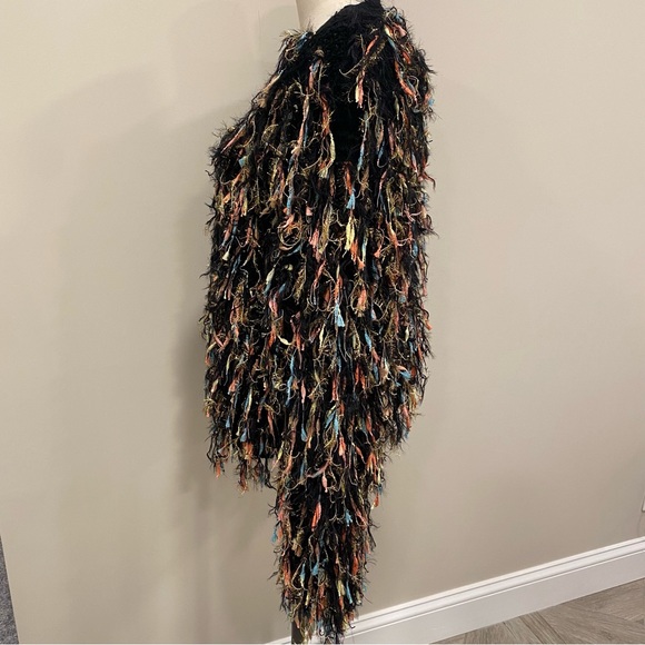 BLUE BLUSH Crochet Shaggy Fringe Multicolored Sweater Size Medium - Picture 11 of 14